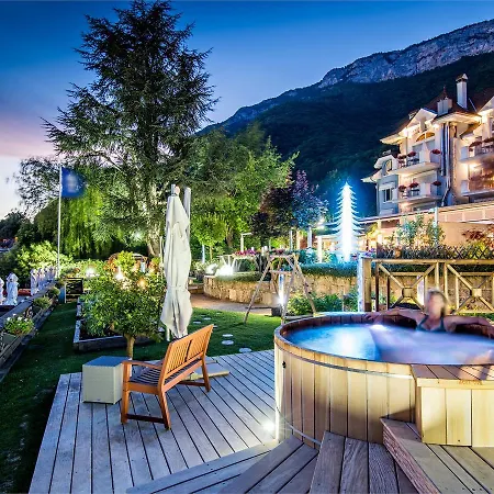 La Maison Bleue Par Yoann Conte 5* Veyrier-du-Lac